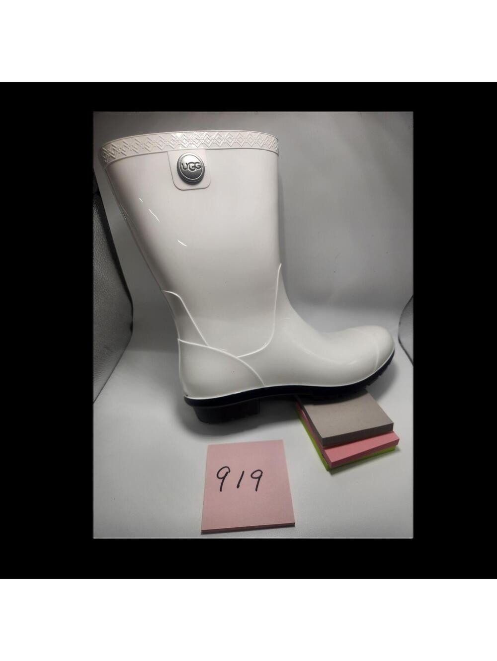 UGG Women's Solid Mid-Calf Rain Boots Rubber Pull-On Round Toe White/Black 7